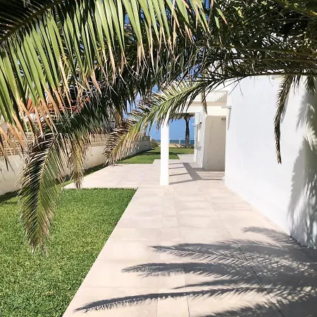 Villa The Is Your Garden Dénia